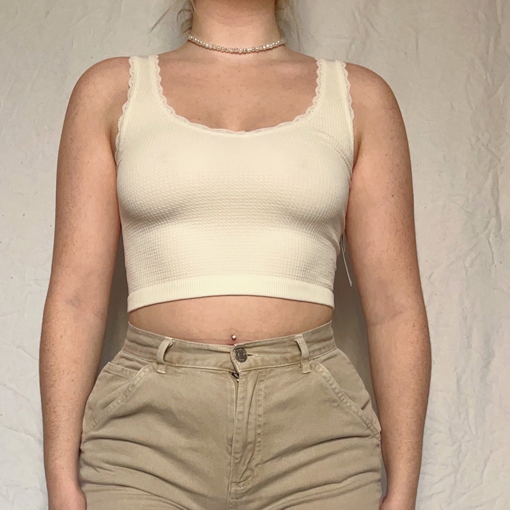 crop top